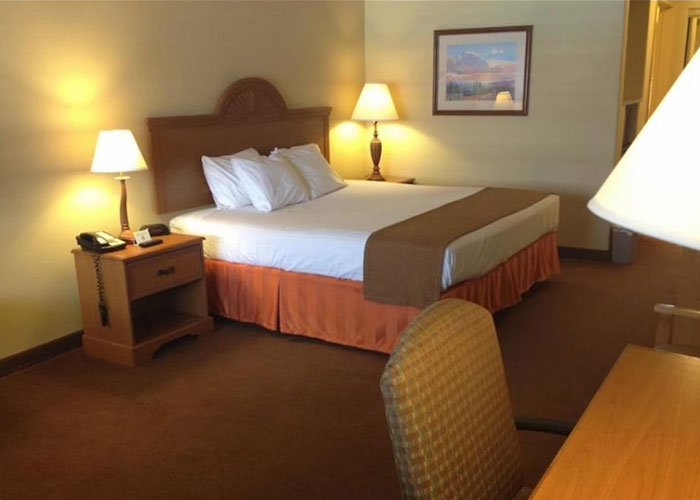 King Bed, Accessible